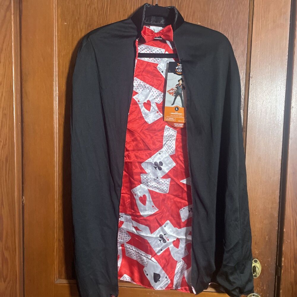 Kids Magician Costume Magic Cloak Cape NWT Dress Up L